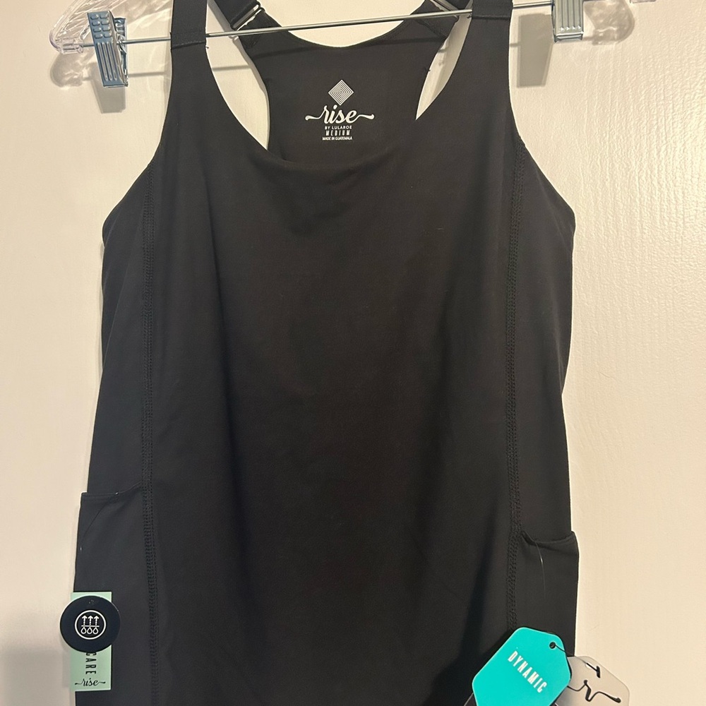 NWT tank top with built in bra